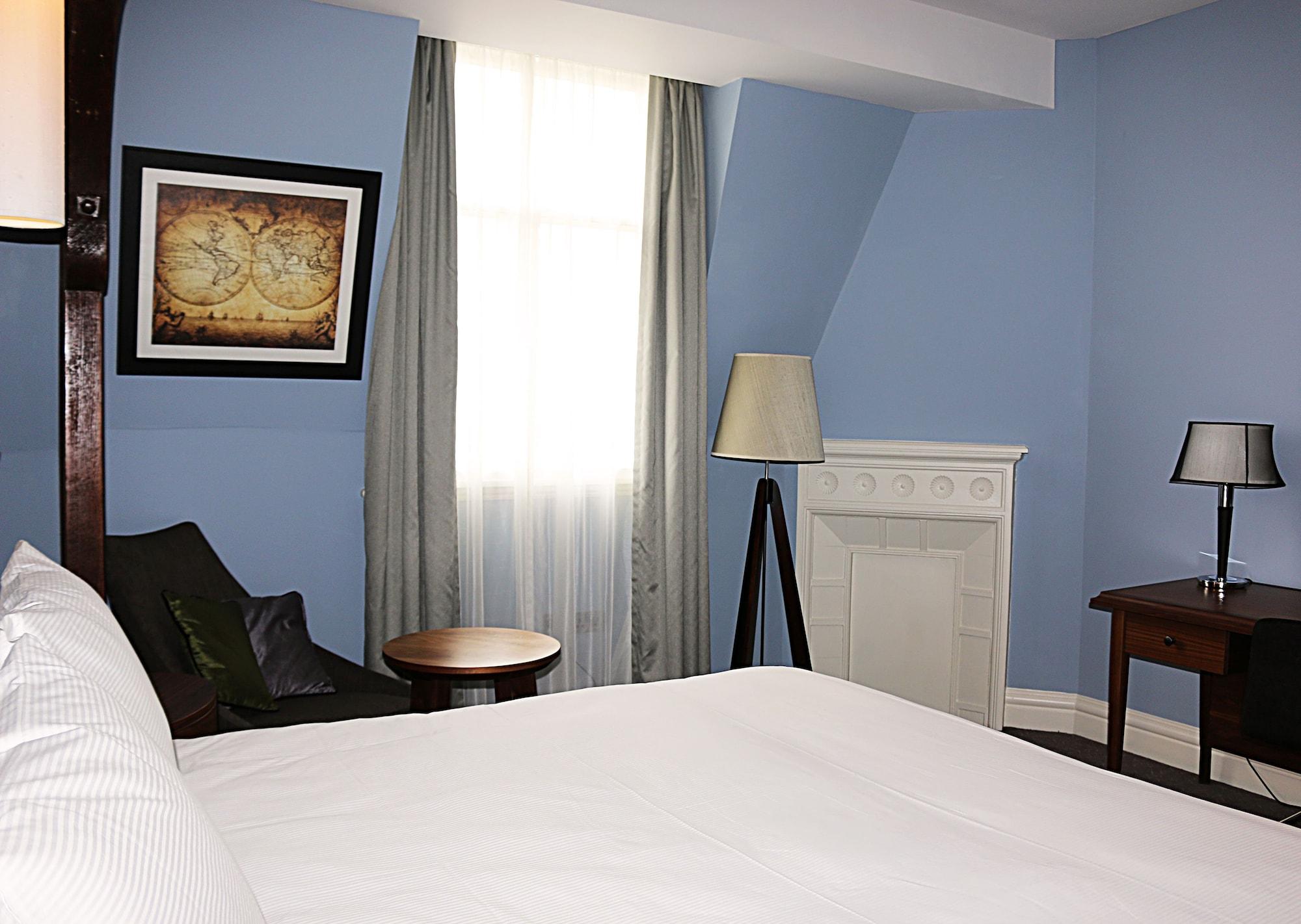 Doubletree By Hilton & 4*