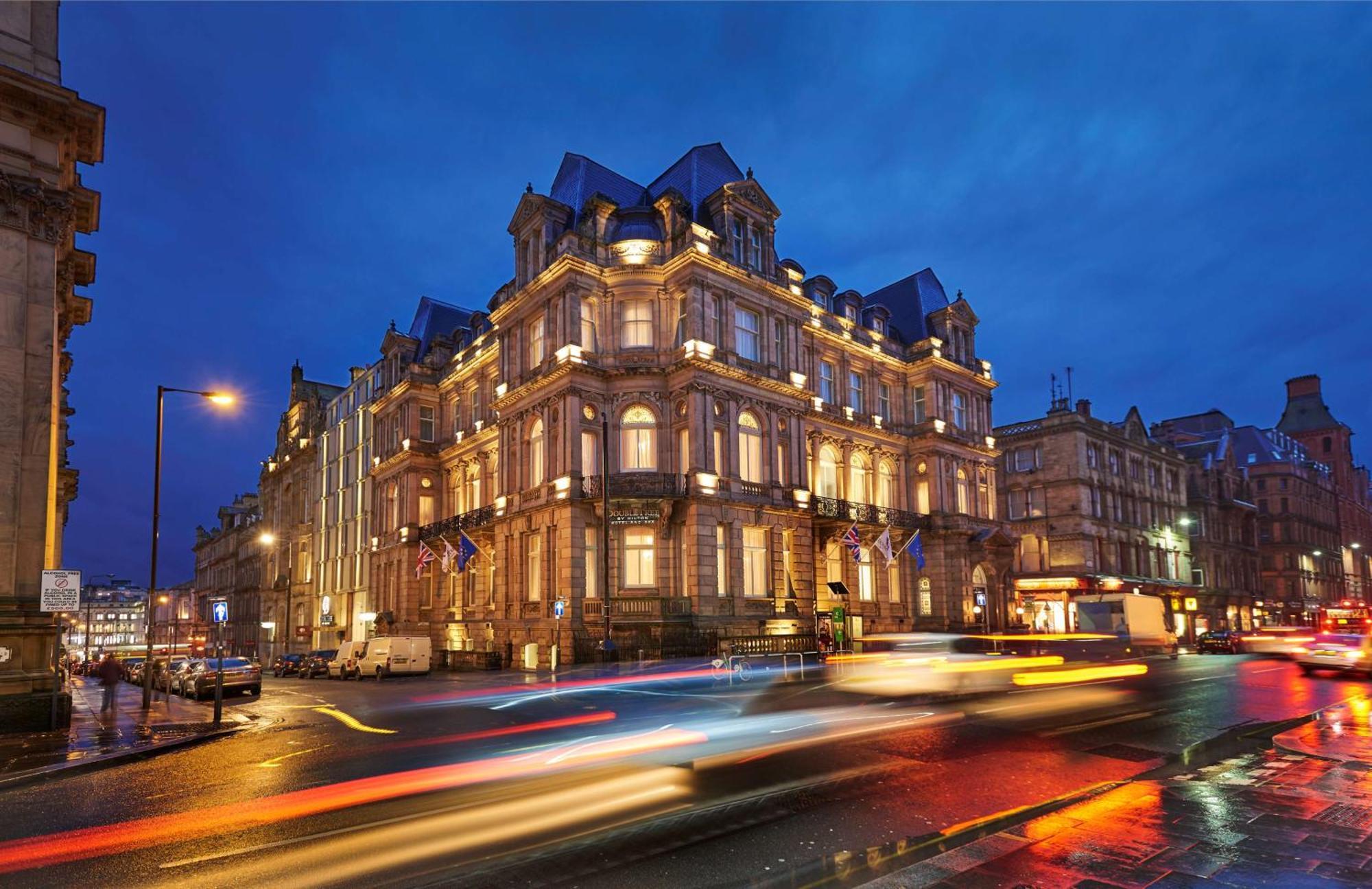 Hotel Doubletree By Hilton &